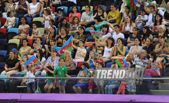 Akrobatika gimnastikası üzrə qadınlar arasında çoxnövçülük yarışlarının final mərhələsi. Bakı, Azərbaycan, 19 iyun 2015